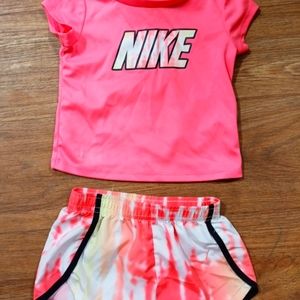 Nike 12 Months Sporty 2 piece set